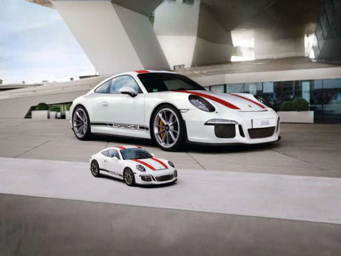 Rompecabezas Ravensburger 3D Porshe 911. 108 pz